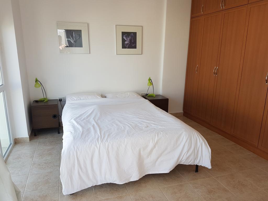 Aphrodite Beachfront Penthouse Apartment Ghaziveran Екстер'єр фото